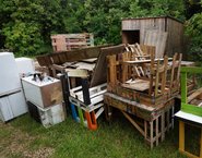 Tunarica - jedna od hrpa prikupljenog otpada